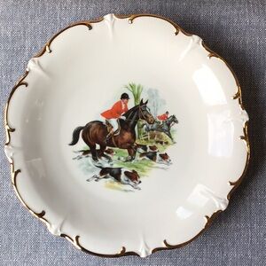 Vintage Equestrian Fox‎ Hunt Porcelain Plate with Gold Trim Horse Dogs Germany